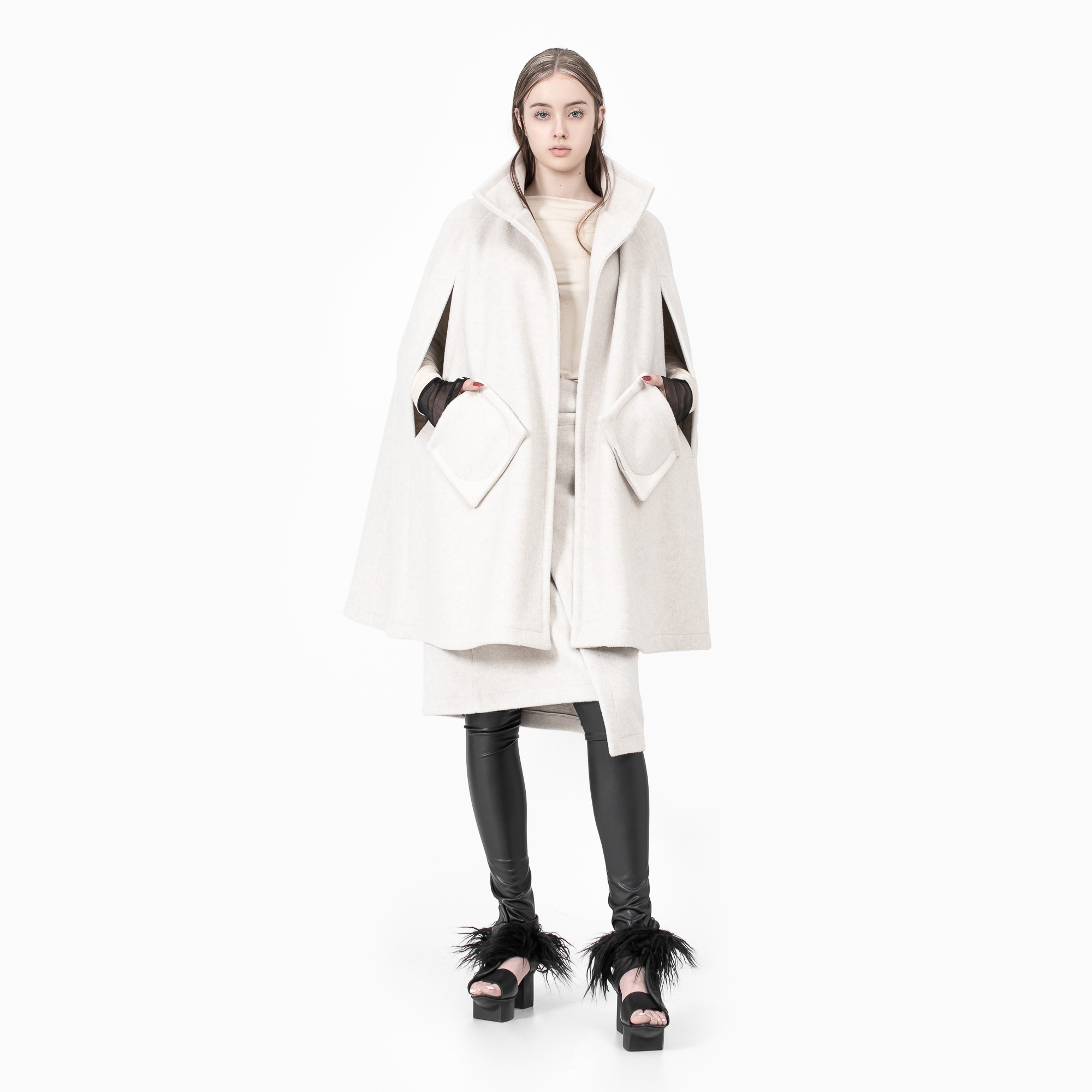 Picture of LUTA COAT