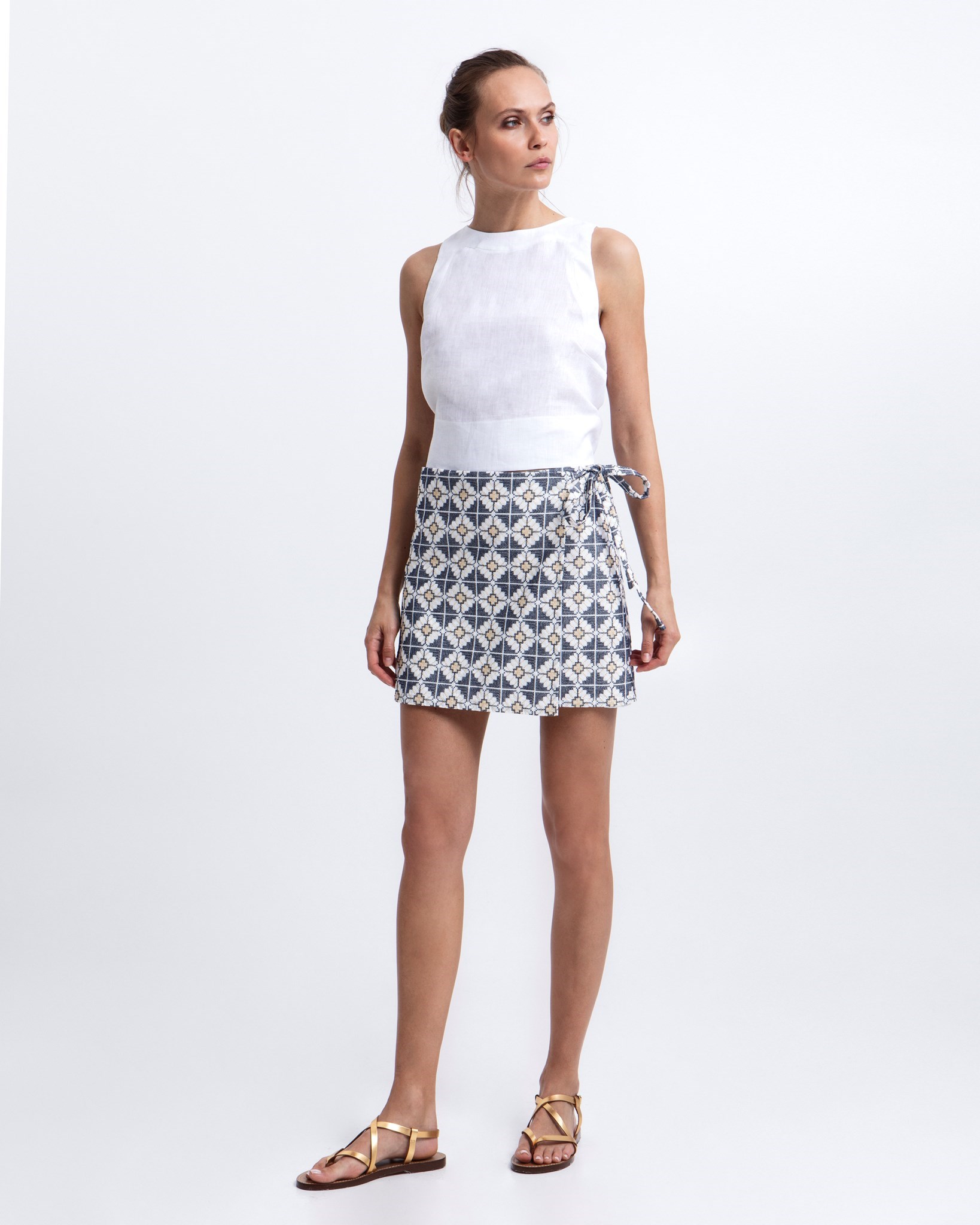 Picture of TOP SLEEVELESS