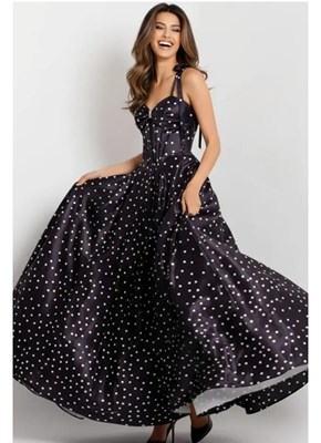 Nass boutique is a multi-brand boutique curating women's clothing and accessoriesParty Dresses Nass boutique is a multi-brand boutique curating women's clothing and accessoriesParty Dresses